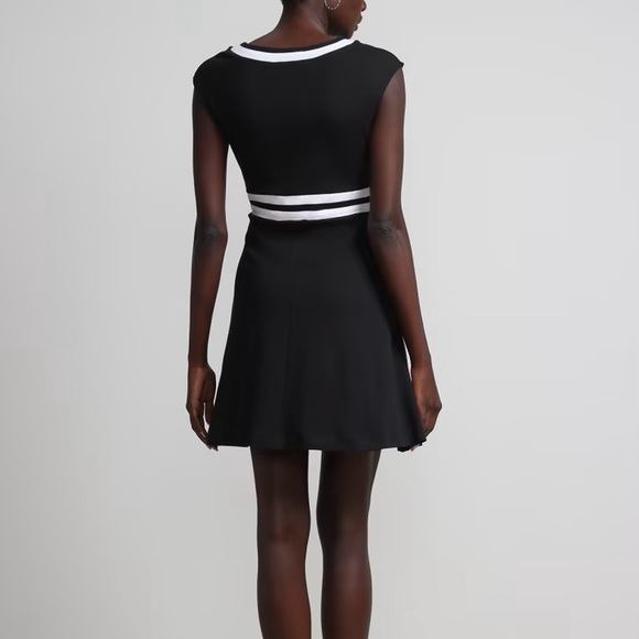 3/29$ 🎊  New York & Company Colorblock Accent Wrap Dress - City Knits - Picture 2 of 6